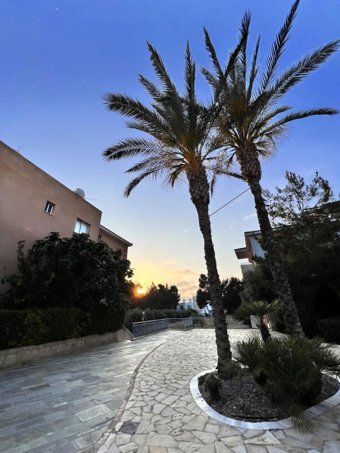 Iris Village Πάφος Εξωτερικό φωτογραφία