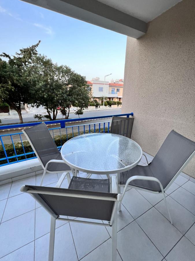 Iris Village Πάφος Εξωτερικό φωτογραφία