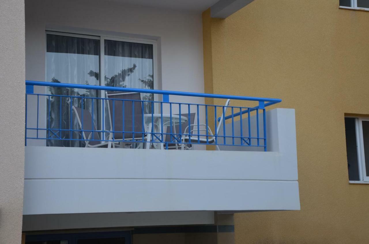 Iris Village Πάφος Εξωτερικό φωτογραφία